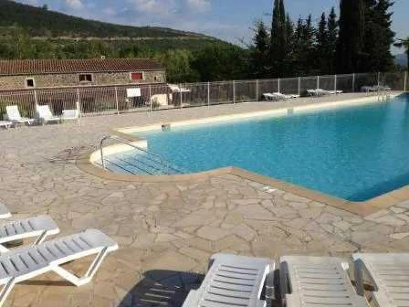Camping 3 Etoiles - Piscine - Eed00H Lussas France